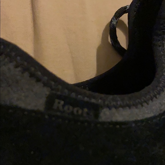 Roots shoes - Picture 4 of 5